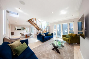 Luxe Dublin 4 Retreat with 3 Bedrooms
